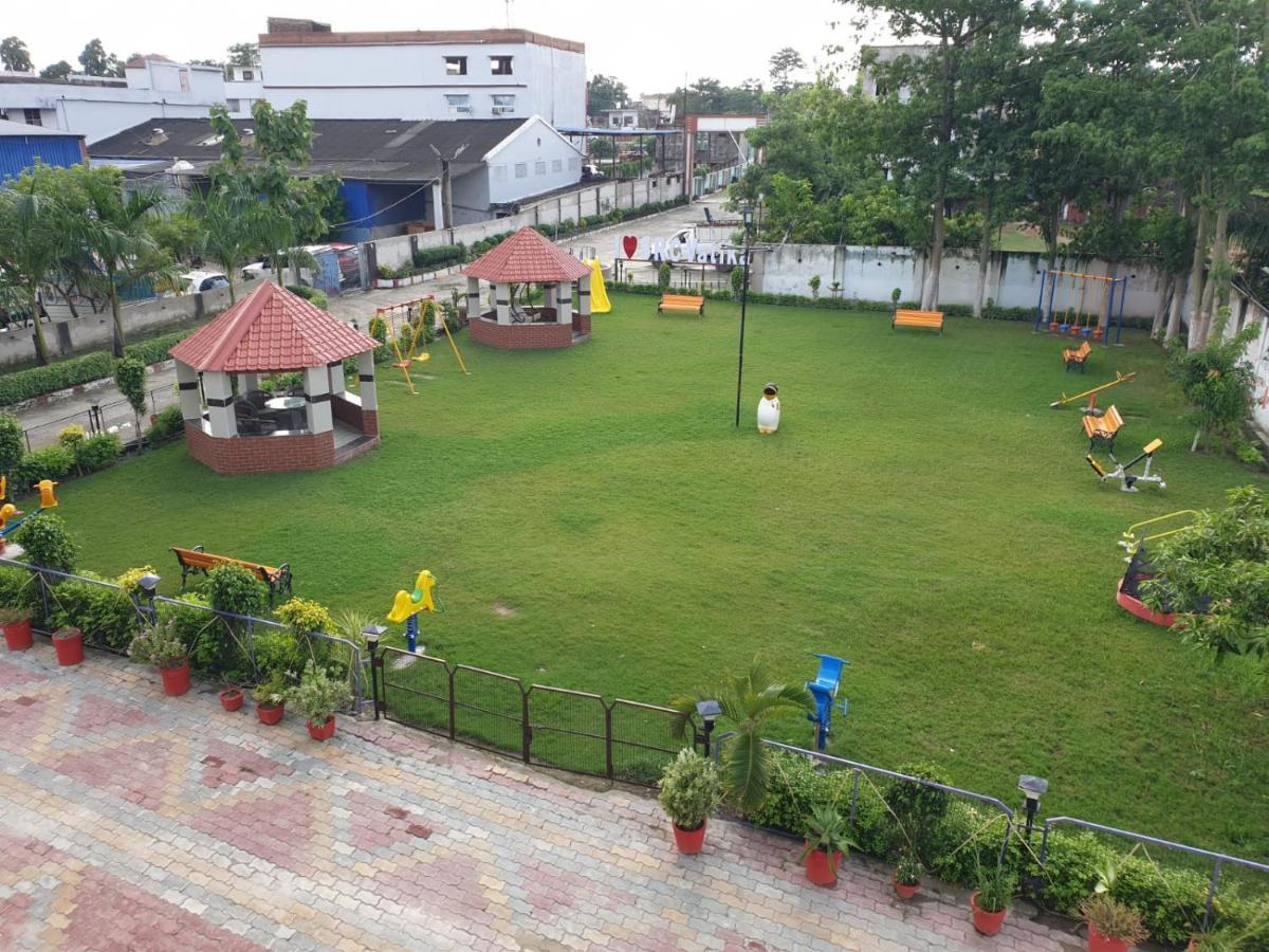 Shree R.C.Vatika Hotel Motihari Eksteriør billede