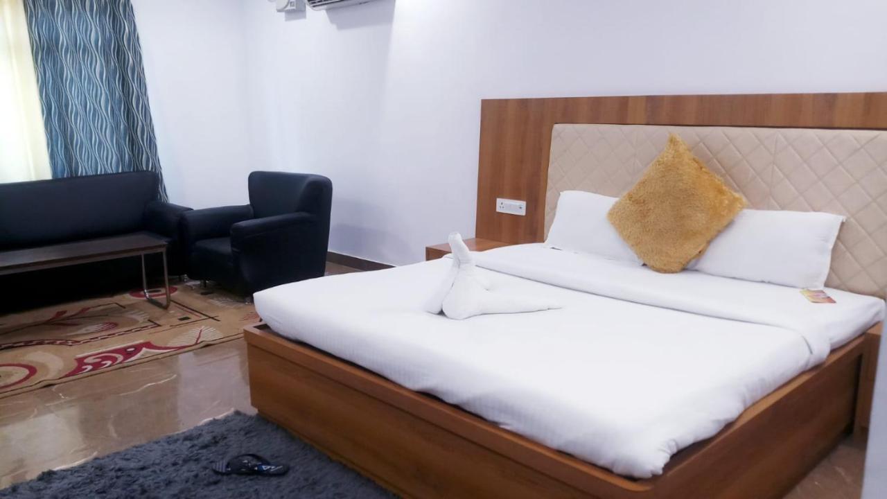 Shree R.C.Vatika Hotel Motihari Eksteriør billede